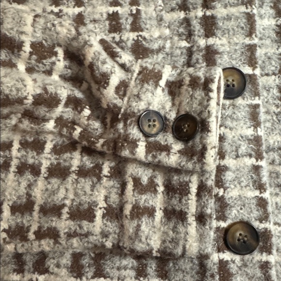 NWT Hem & Thread Cream and Brown Teddy Jacket Size Medium - Picture 10 of 12